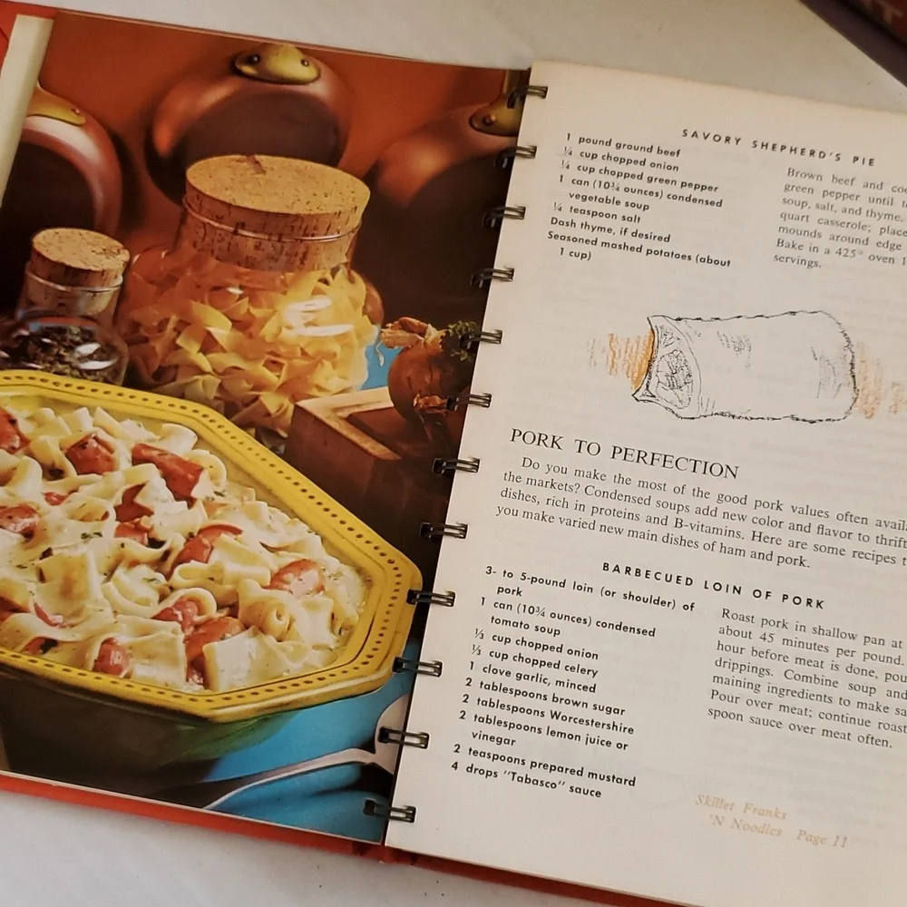 A Campbell Cookbook: Cooking with Soup - Vintage Cookbook